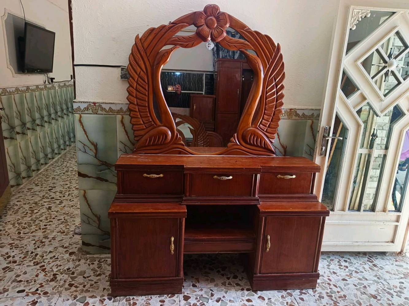 سلام عليكم عدي غرفه نضافه فول فول لبيع وهذا  شغل تزكام  ‎***********تصل بيك خير وتدلل