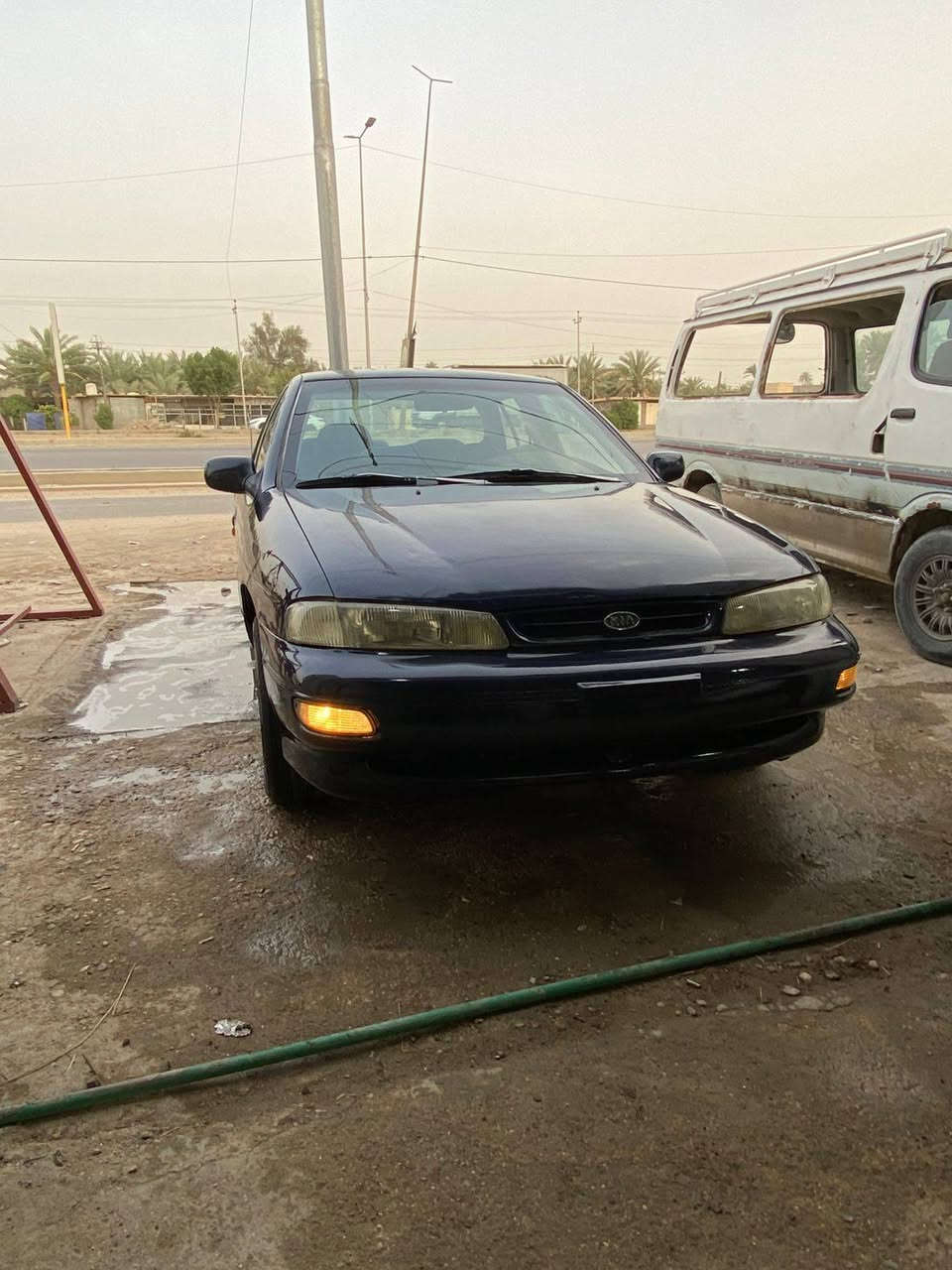 كيا سيفيا موديل 1995 رقم بغداد سنويه لل ٢٠٢٨ سياره وضع شركه ماشيه ٢٠٠ الف حقيقي سياره بعدهي بلاد بدون ضربه وصبغ مكانات اني بيدي اشتغلتهن  وعدي صور قبل لصبغ سياره ما معمر  بيهه اي خياس كله عل بلاد سياره تبريد وضع شكره من كوريه مكينه وكير وضع شركه سياره ترايهه زيرو تخم تاير جديد مسجل سمعات ٤ دمام  سيتره مال جناي ماكو شي ميشتغل بيهه كهربائيات وضع شركه حته كلوبات لبطاين شغاله سياره ما ملعوب بيهه كلهه 
سعر 41 وبيهه مجال بسيط 
***********.   /////////***********
هاي سياره فقط لليدور نضيف وما ملعوب بيهه رجأن لميعجبه سعر ليعلق وسوك كلشي بي وكلشي حسب نضافه
