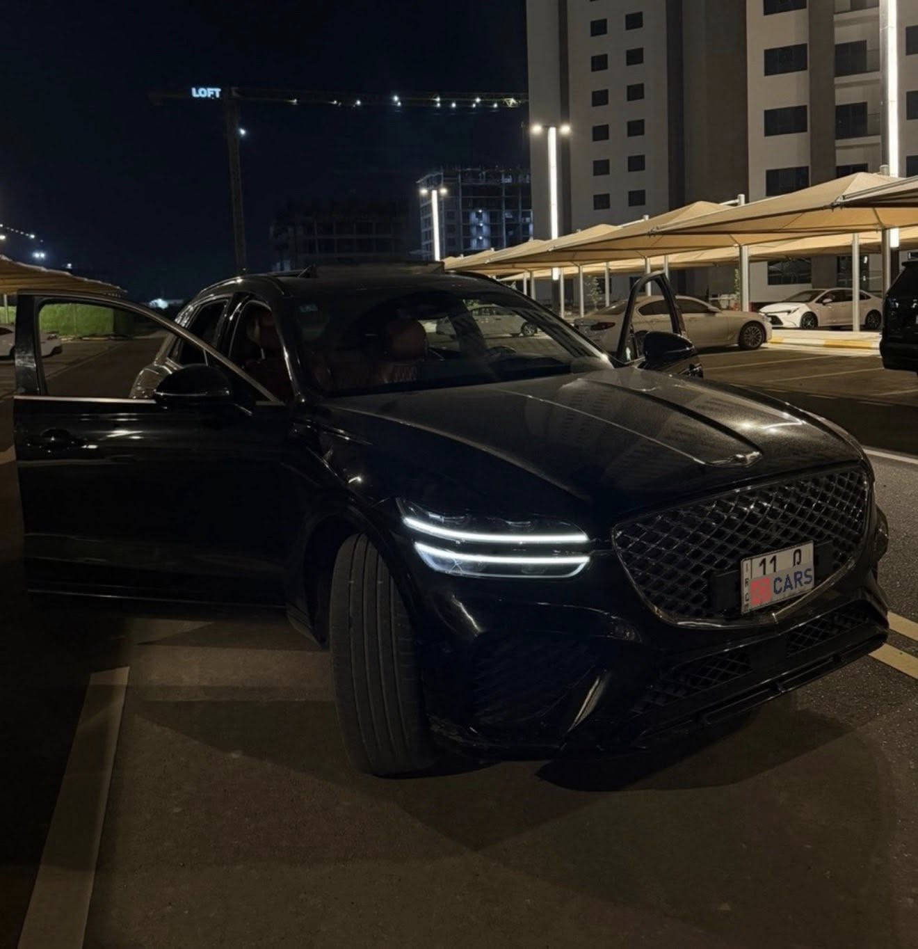 السلام عليكم Gv70 برستيج للبيع

جينيسس GV70 2023 (Sport Prestige)

محرك 6 سلندر

ماشيه30  الف  كيلو

فل مواصفات

‎كامرات 360 درجة

حساسات 360 درجة

رادارات كامله قيادة اليه 100‎%‎

تدفئه تبريد بلمقاعد 

هيتر استيرن تحكم ستيرن كهرباء 

كرسي سائق مساج اكثر من حركه 

بنوراما 

بردات خلفية 

شحن وايلس كار بلي ويفاي 

مري شفط ترحيب عند الاقتراب 

بصمة اضافيه مع كارت تشغيل بلادي 

سستم صوت lexicon 🔈

اوتو هولد مع نضام اطفاء الازدحامات 

سياره فول الفول

سيارة مكينه3500 تون  تيربو 🚀

مري شفط 

السيارة نظيفة وجاهزة من كلشي 

حادث 
بنيد وجاملغ الامامي مبدل وكاله +صبغ جاملغات خلفيه 

رقم بغداد باسمي تحويل مباشر 

موقع السيارة:بغداد   

السعر265 

الاتصال:***********
