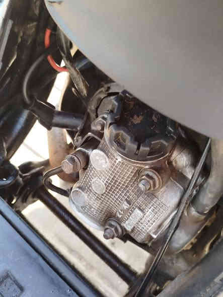 السلام عليكم دراجه للبيع الدراجه نظيفه نقره سلف الدراجه نظيفه ترابات كلها شغاله السعر ب 500 مكان الديوانيه قضاء الشاميه ***********
