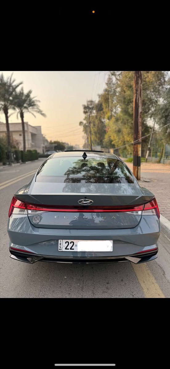 السلام عليكم..
هونداي النترا 2022 فول الفول  وارد امريكي 🇺🇸 ❤️ 

صور الحادث موجوده بلمنشور

ضرر واضح بل منشور حادث حافت لبنيد  ومصبوغ ربع منه فقط 

مرقمه اربيل تحويل ثاني يوم بسمي 

💌 سياره فول مواصفات

اسلايت سماعات انفنتي

تخم تاير جديد  وبيها تخم ويل كب مالتها ضامهن 

1/محرك 2000 Doch دوش

2/بصمه تشغيل وابواب +تشغيل عن بعد ⚡️

3/صندوق ذكي يفتح عند الاقتراب 🚶🏻‍♂️

4/كامره دوراه 

5/شاشة لمس تدعم نظام Android Auto

‏+Car play /GPS

6/رادار جانبي النقطه العمياء ⚠️

7/رادار خلفي ‼️🛑رادار امامي ❗️

8/تحديد مسار+ سياقة آليه

9/توقف ذاتي 🚳 عند الاقتراب من سياره 

‏10/فول تحكم ستيرن

11/كروز مثبت سرعه 

12/تبريد شاشه بيانو منفصل 

13/وضعيات قيادة Smart‏-Sport-Normal

14/منافذ Usp /Aux /12v

‏‎15/نظام ABS/مانع انزلاق

‏‎16حساس اطارات

‏17/ویل کب كروم بعده مشاده 

18/ 

السياره جاهزه احله من الصور 

مكان سياره الطالبيه 

***********
