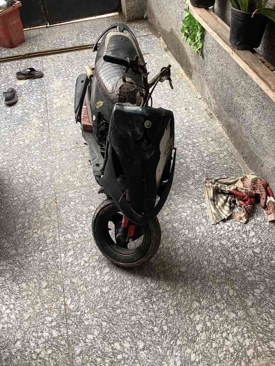 سلام عليكم ماكس عدله للبيع ابيعلك  كوم حديد لا تكلي شبيها هيه الدراجه شغاله بس اني ابيعلك طافيه بيها هواي نقوصات السعر 200 وبيها مجال كلش بصيط عنواني بغداد الرشاد مقابل فلكه حي النصر


**إذا كنت صاحب هذا الإعلان وتريد حذفه لأي سبب، رجاءا أرسل رسالة إلى الدعم الفني**