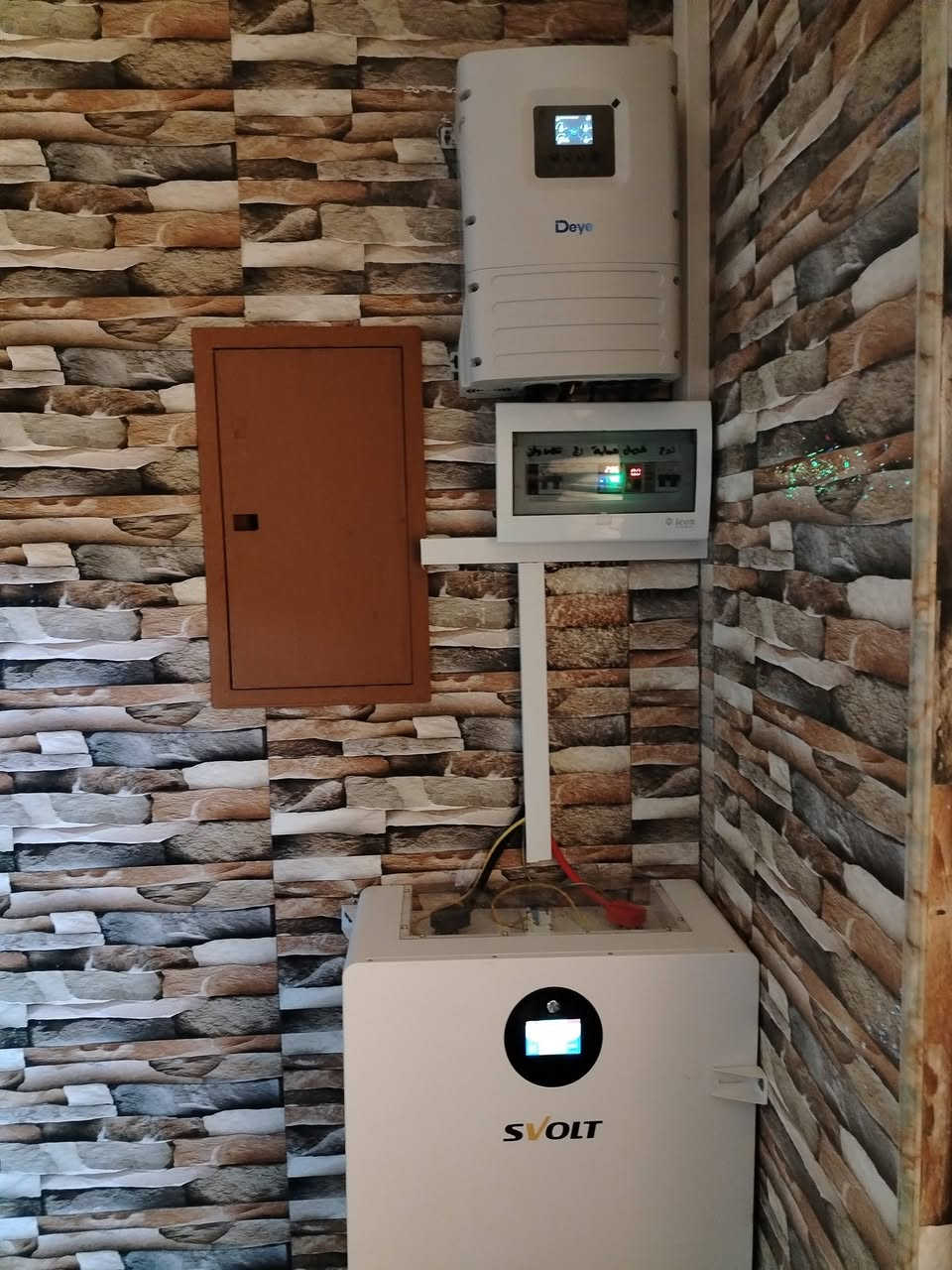 من عروض شركة الحجاب للطاقة الشمسية
تم تنصيبها للأخ ( جاسم ابو ايات )
في الشرقاط الجميلة 📌

    ⚡بقدرة ⚡

20-امبير نهاري ☀️
17_ امبير ليلي 

🔋 بطارية ليثيوم 17 كيلو من شركة SVOLT
▪️ عمر افتراضي طويل وأداء ثابت
▪️ أمان عالي وكفاءة ممتازة #ضمان 5 سنة
---------------------------------
⚡ انفيرتر 6 كيلو جناحين (Daya)
▪️ أداء قوي وتحمل عالي للأحمال
▪️ مناسب للربط مع بطاريات الليثيوم BMS
    
--------------------------------
☀️ 8 ألواح شمسية LONGi 645  X10 
▪️ كفاءة عالية في توليد الطاقة
▪️ أداء ممتاز في الأجواء الحارة
▪️ جودة عالمية #ضمان 15 سنة
--------------------------------
🎁 العرض لفترة محدودة خلال شهر رمضان
📞 للاستفسار والحجز:
***********

شركة الحجاب للطاقة الشمسية
ثقة • جودة • ضمان
