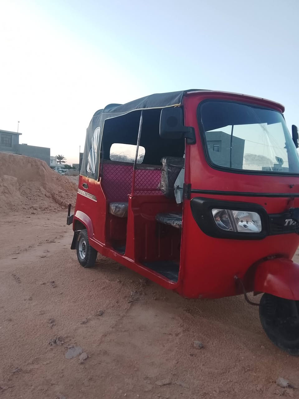 سلام عليكم تكتك موديل 17داخله بل 18 ما ذب عليها ربع مكينه مال عشرين خير من الله كبال عينك سعر 2800وبيها مجال مكاني بغداد المحموديه رقم ***********
