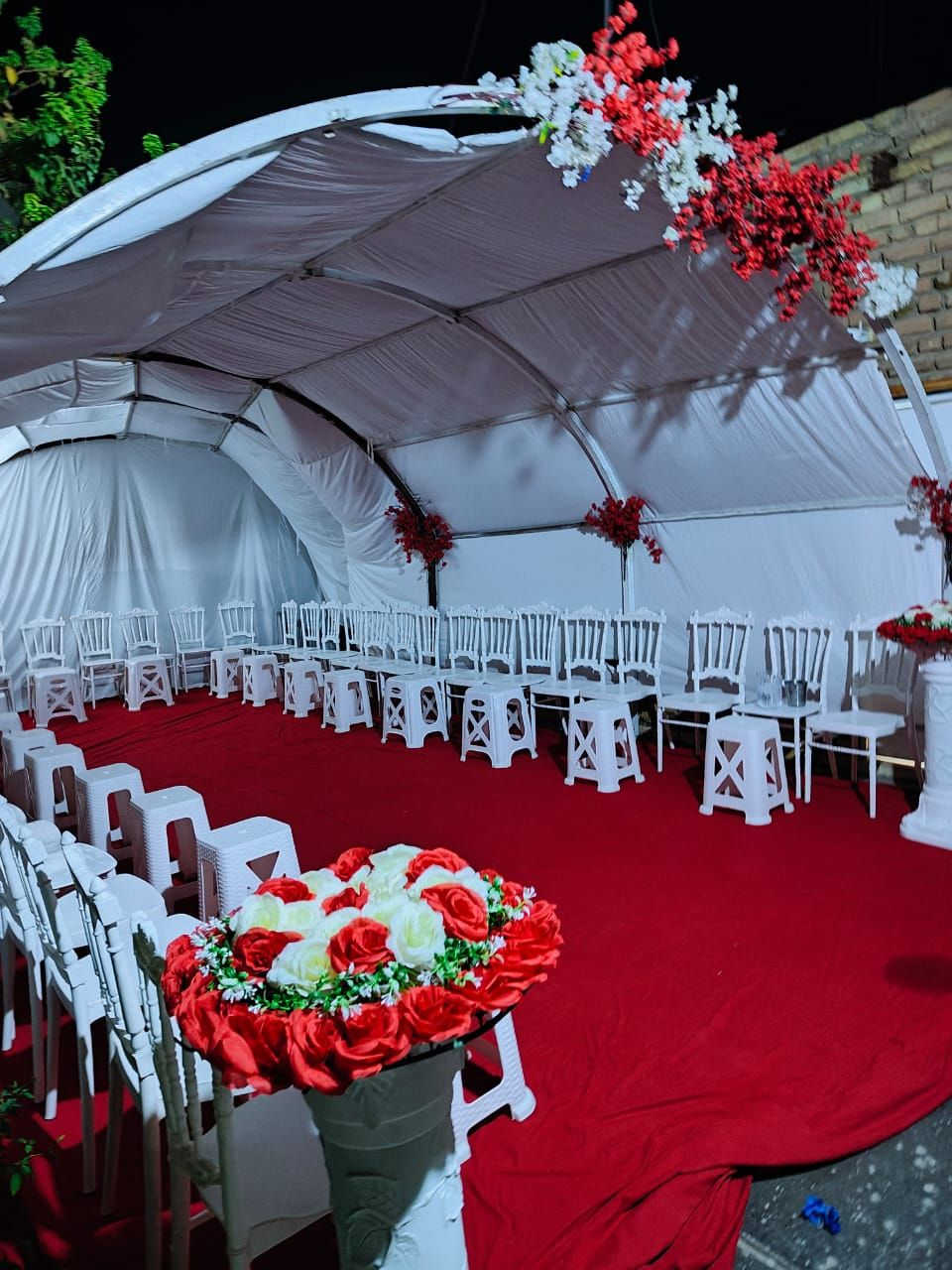 مجمع عباس مندوب لتزين سيارات لاعراس والكوشات والجوادر 

العنوان 
ذي قار 
قضاء الفجر 
شارع الشطري 
***********
