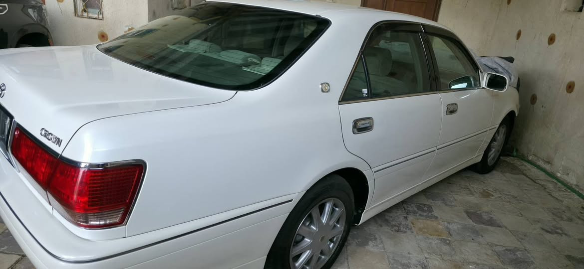 ملكه صدفي2003
سياره زيرو بعده بريحه يابان 
كفاله من فتح 
ادوات 
عنوان بصره القرنه بني منصور 
هاتف ***********
