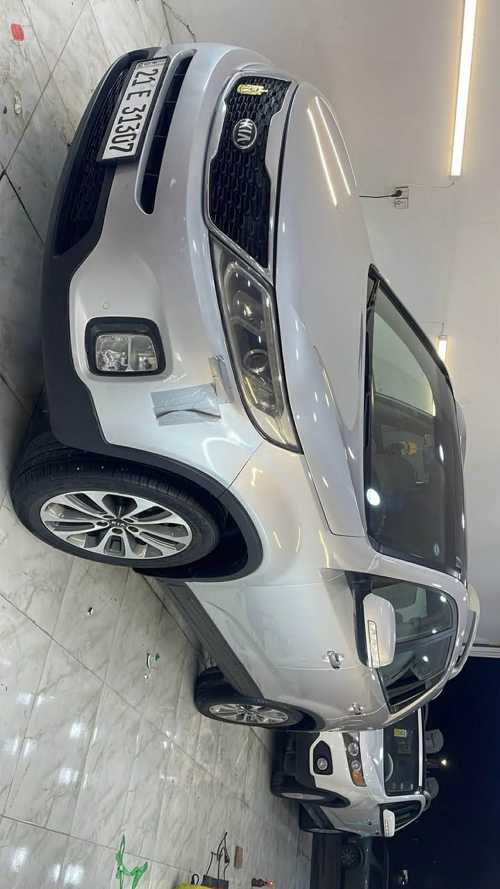 سورنتو ٢٠١٤ فول مواصفات خليجي
سياره بدون صبغ بدون تبدلين مكان صغير تعديل فقط 

مكينه كير بالشرط بدون عيب 

مواصفات 

بصمه 

بنوراما 

كشنات جلد 

وبعد هواي مواصفات 

سعره ١٧٢ بيه مجال للشراي 

***********
