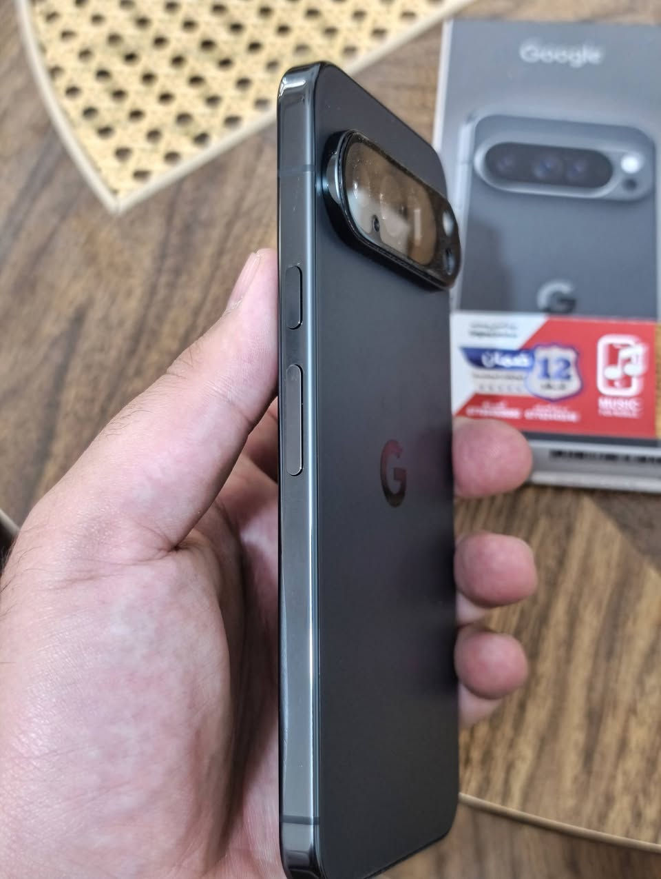 للبيع هاتف Google Pixel 10 Pro XL .
✅ الهاتف بحالة ممتازة
✅ شاحن أصلي مرفق
✅ عدد من الكفرات للحماية مجاناً
✅ نسبة البطاذية 99% 
✅ مستخدم مدة 7 اشهر.

للاستفسار واتساب ***********
يوجد توصيل جميع المحافظات
