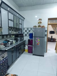 الشموع • ١٣٠م • طابقين