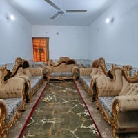 تخم ملكي • ١٠مقاعد • كربلاء