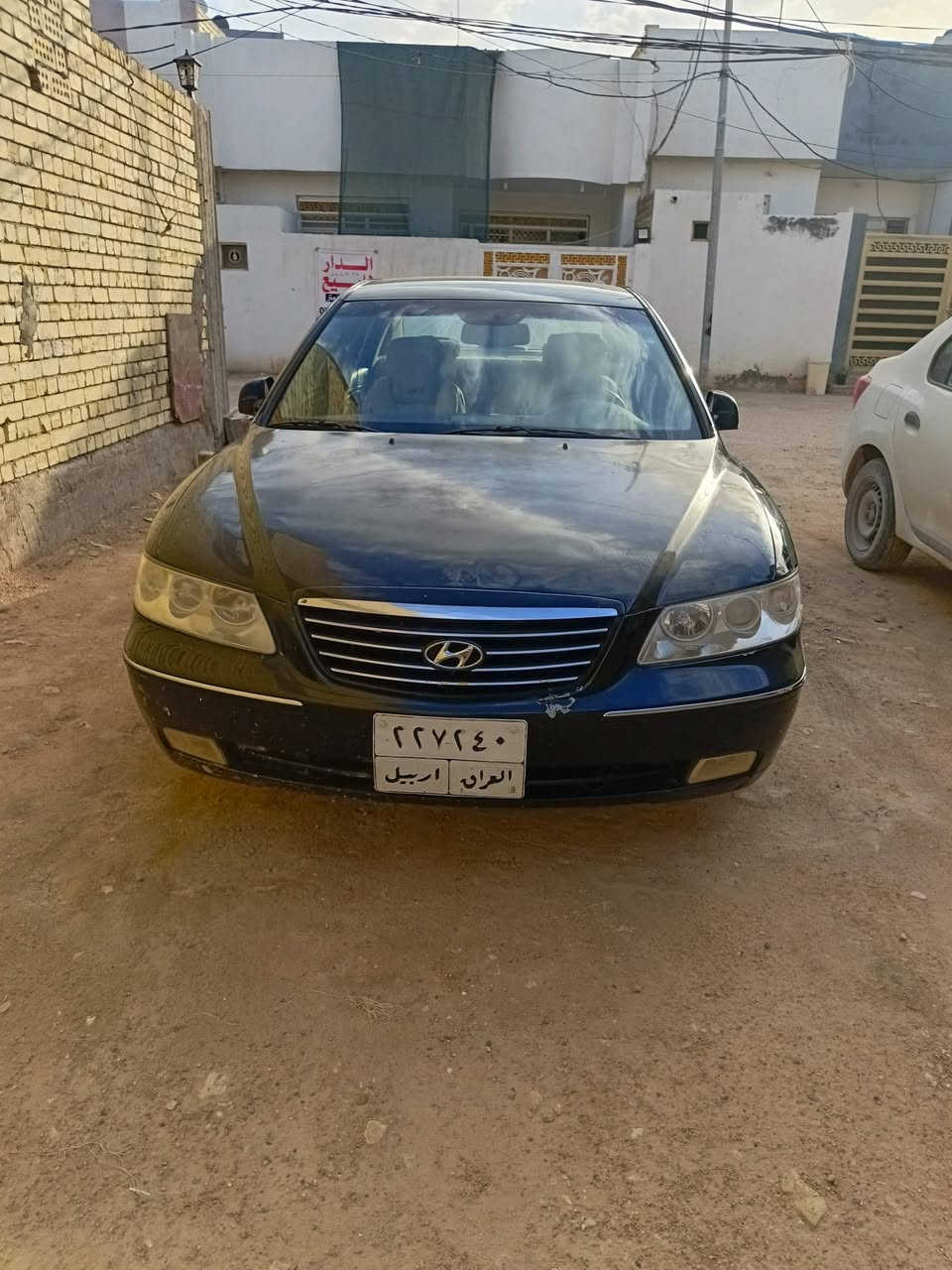 للبيع هيونداي ازيرا 2009 وارد كوري مكينه 2700 v6
فول مواصفات عده الفتحه بيه صبغ قطعتين بنيد و الجاملغ شواصي مكفوله بيه طخه خفيفه بل جاملغ عكس السايق كهربائيات السياره شغاله السياره معروضه 89 ورقه وعليه غرامه 900 دولار بل نجف توكع من السعر يعني 80 وبيه مجال رقم اربيل مكان السياره النجف شارع المطار للاستفسار ***********

