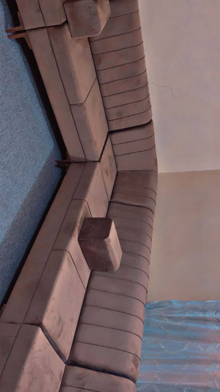 سارع بحجز ✨ 
سعر المتر 90 الف 🔥
الخشب جام روسي الابلوك اسود و الاسفنج مميز اول والخام تركي مبطن درجة اولى 
العنوان السماوة قضاء الخضر قرب مرطبات چكليته الصواب الكبير للتواصل والاستفسار يرجى الاتصال بنا او مراسلتنا على الرقم التالي 
***********
