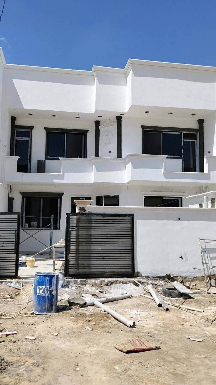 �✨ بيتك يستحق الأفضل… والتميز يبدأ من هنا! ✨🏡

🎨 تريد تصبغ بيتك؟
🏠 تريد ديكورات عصرية تضيف فخامة وأناقة؟
إذن لا تتعب نفسك بالبحث… سجاد صديق وكريم حسن جاهزين ينفذون حلمك بأعلى جودة.

✅ صبغ داخلي وخارجي باحترافية عالية
✅ ديكورات جبسن بورد بأحدث التصاميم
✅ بديل الخشب الفاخر
✅ بديل الرخام بأجمل اللمسات
✅ تنفيذ واجهات فوم وديكورات عصرية مميزة
✅ نجيبلك أحدث التصاميم… وأنت تختار اللي يعجبك

⭐ شغل درجة أولى… وتشطيب يرضيك، وبأسعار تناسب الجميع.

🤝 تخفيضات خاصة لعوائل الشهداء وذوي الدخل المحدود، تقديرًا ووفاءً لهم.

📢 لا تخاطر ببيتك مع أي شخص…
اختَر الخبرة… واختَر الإبداع… وخلي بيتك يحچي عن ذوقك.

📞 للحجز والاستفسار راسل الصفحة أو اتصل 
سجاد صديق. ***********
كريم حسن. ‭***********‬
