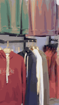 سويتر الجميل قماش وقالب ضمان ♥️

سنتر سبورت 

العنوان / ديالى خانقين مجمع حجي قاسم مقابل حبيب مول 

متوفر خدمة توصيل الى كافة انحاء العراق 
(***********)
او ارسال رساله على صفحة 
Nawnishan / xanaqin - mujama- haje- qasem

Gayandn bardasta bo hamw iraqw kurdistan 
📥Direct , ***********#العراق 
#
