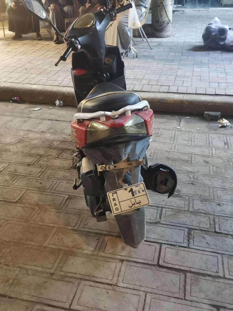 السلام عليكم
دراجه سكنس للببع نظيفه ومرتبه كلشي شغال بيها لانضوح ولا تبخير سرعه ومعدل مكينه ناعمه تجي تفحص وتشوف السعر 300 وبيها مجال قليل كربلاء
*********** واتساب
