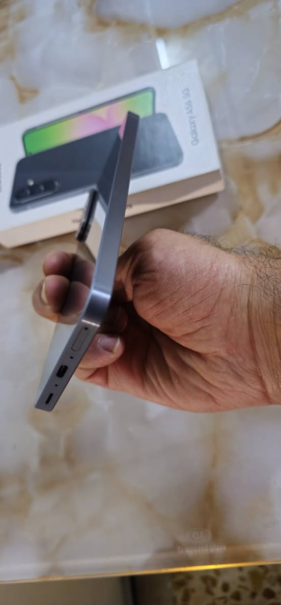Samsung A56
رام 12
جهاز وضع شركةضمان وكالةالوطني مستخدم يومين مشحون مرةوحدة لون اسود المميز وشرط من كلشي مكفول(شرق اوسط) 
ذاكرة 256 
رام 12 
دبل سيم 
العنوان : موصل
متوفر توصيل
للطلب الاتصال على الرقم او واتساب
***********

سعرة 490 الف قفل من الاخير (ضمان 5ايام وين ما يعجبك افحص)

الميعجبة السعر يتخطى المنشور ويترك اثر طيب والله يرزق الجميع 🩵🩵
مو شراي لا تراسل فدوة اروحلك
