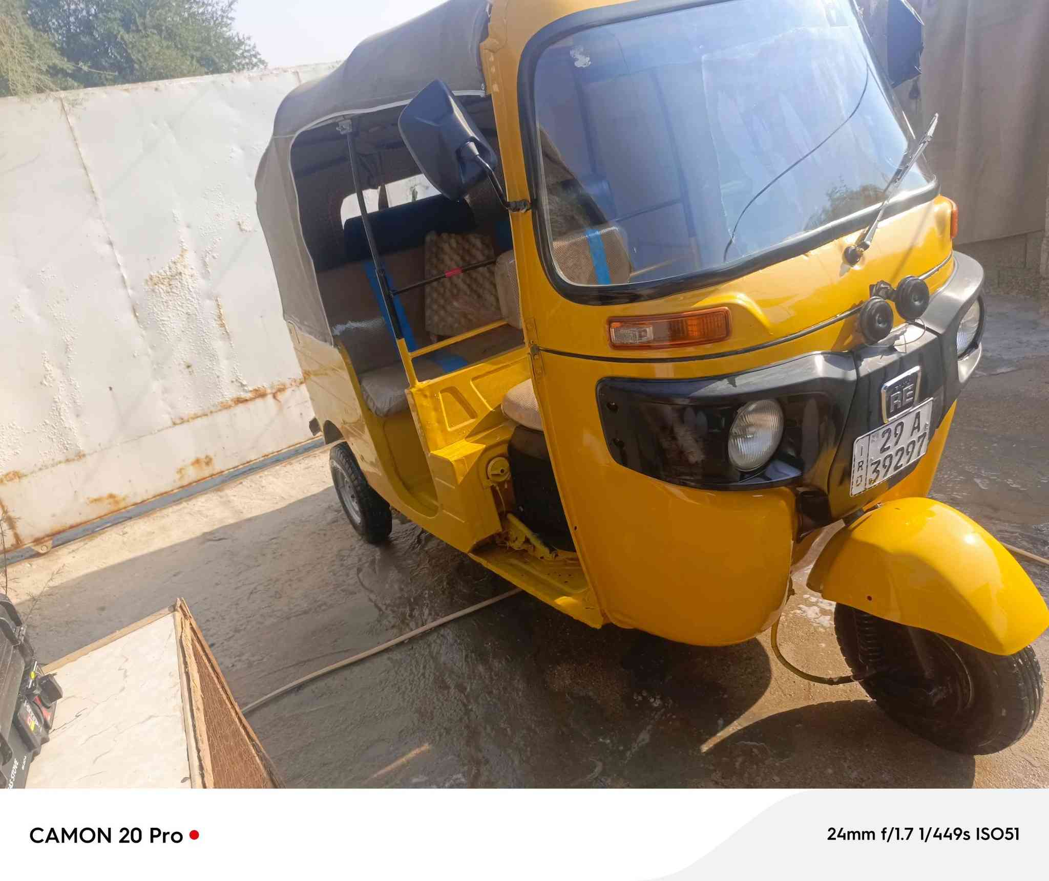 تكتك البيع مديل19 رقم  واسط  لا تقيص ولا تبخير خير من الله كبل الشارع ومرزوقه معمر دواسات عنوني كوت انوار صدر سعر 5700وبيه مجال ***********ماتوجد ع فيس بك
