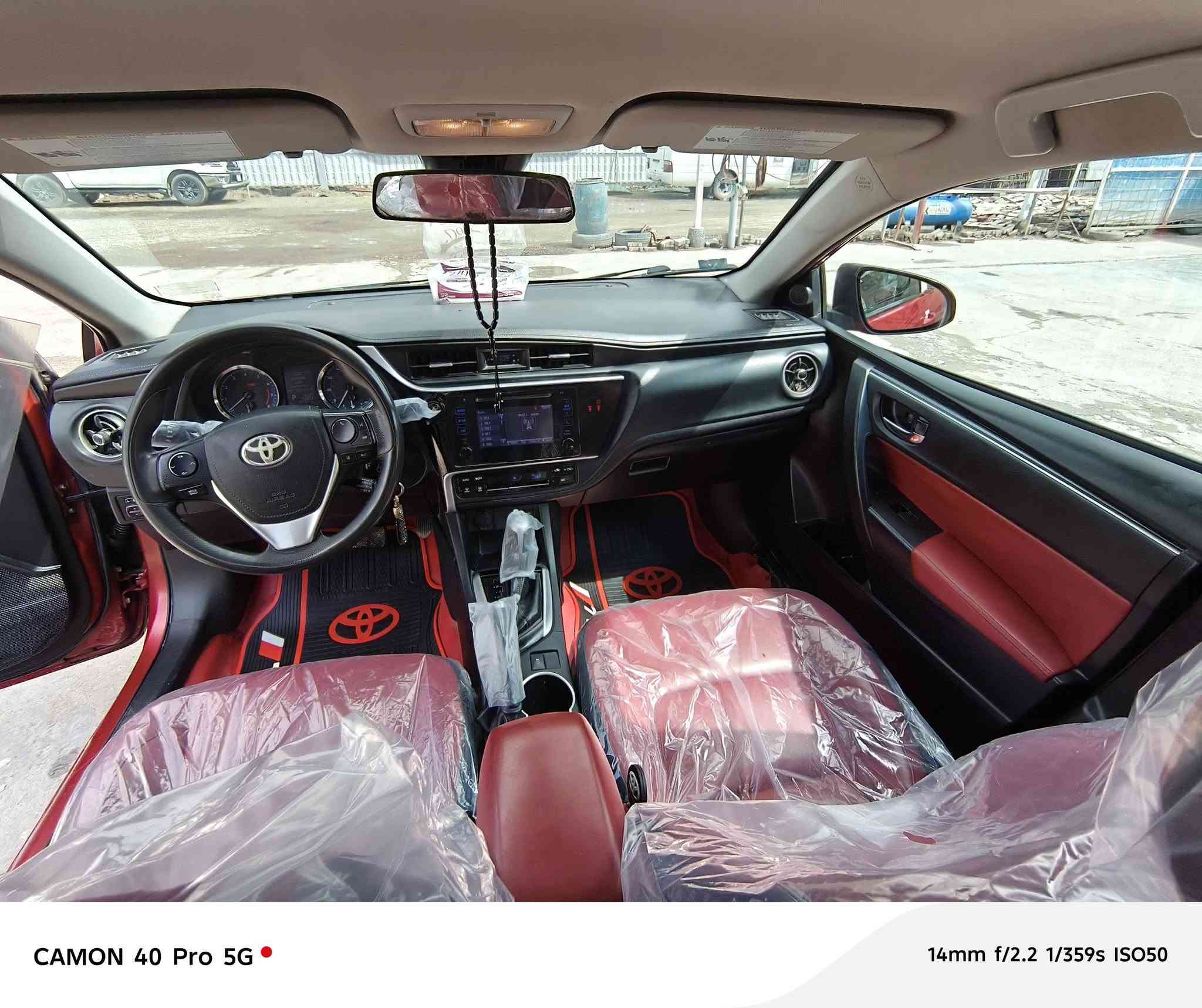 كورلا ١٨ حمره بسمي ثاني يوم احولك وسنويه لل٣١ وهزه جديده سياره مرتبه وحلوه بيها جاملغ ودعاميه قرش وباب صبغ ماشيه ٩٨ مواصفاتها كدامكم مكاني بغداد المشتل وتجي تاخذها من باب بيتي سعرها شده و١٢ وهذا رقمي ***********
