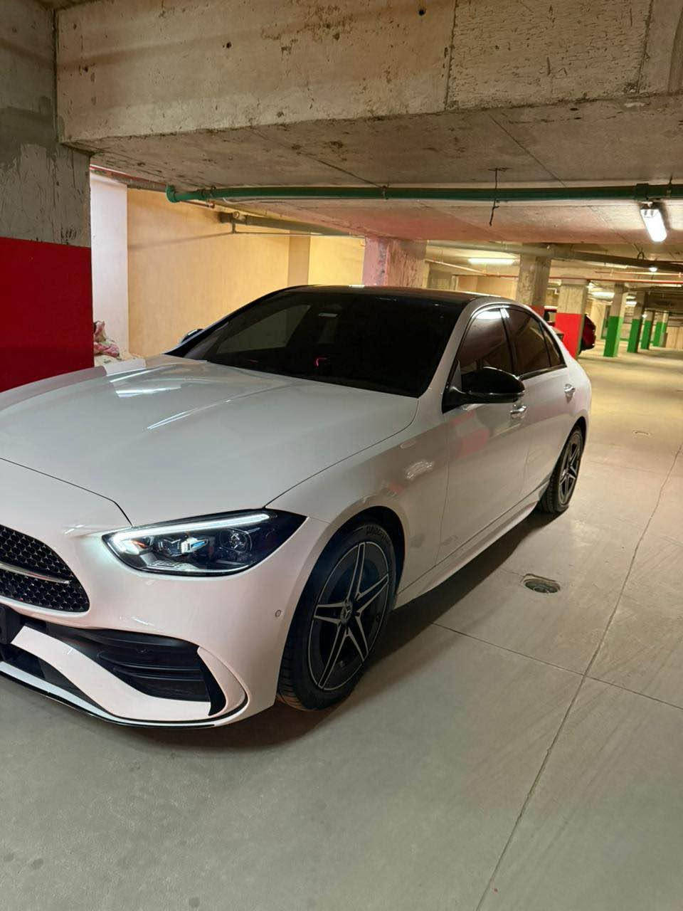 Mercedes  c200 2024 
AMG 
night package
Head up
4zone
Fully loaded
Soft close doors
Burmester sound system
360 camera
Panoramic roof
5000 kilometers only 
full protection 
Imported from Germany 
فرش احمر
فابريكه بالكامل 
‎رخصه سنتين
مرور القاهره
المعاينه التجمع الخامس 
01000056591 القاهرة, مصر


**إذا كنت صاحب هذا الإعلان وتريد حذفه لأي سبب، رجاءا أرسل رسالة إلى الدعم الفني**