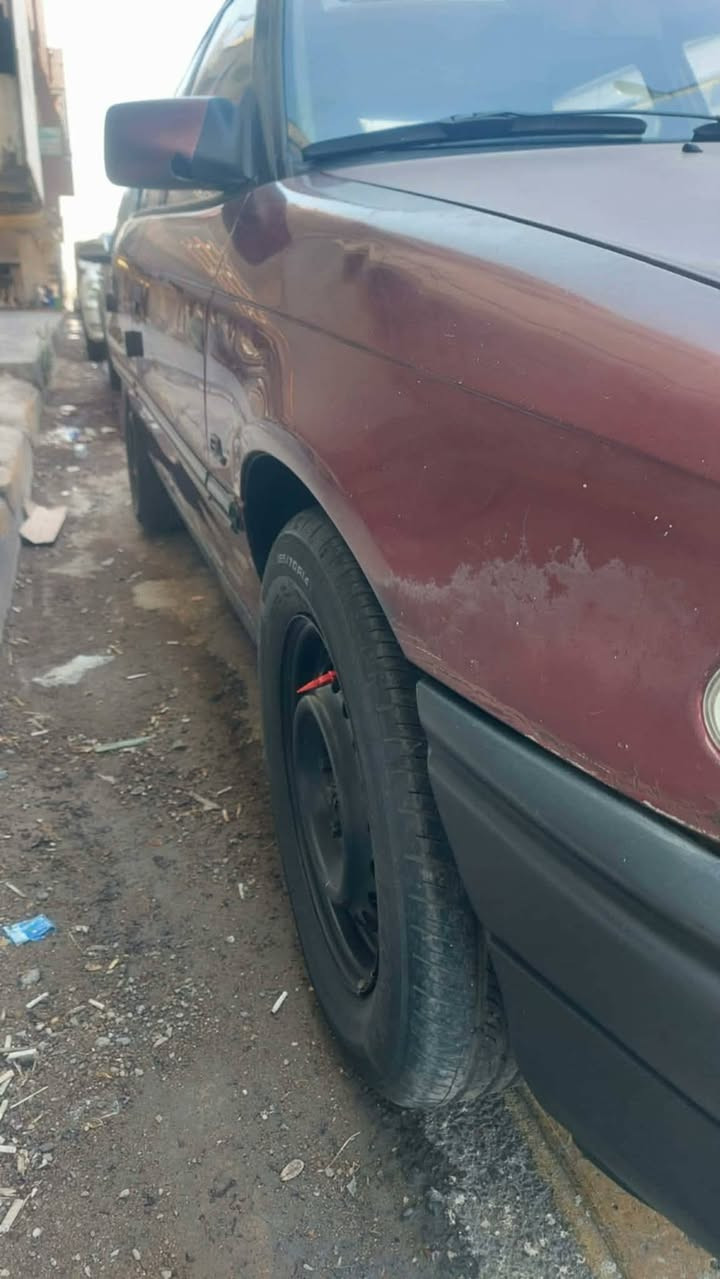استرا موديل ٩٢ السقف سلايت ما بيها صبغ َلا بيها تصليح كلو اصلي محركها ١٦ وشرط الكير والمحرك الشرعي يبيعو وشرط التحويل رقم الماني السنوية 2028 السعر 41 وبيها مجال


**إذا كنت صاحب هذا الإعلان وتريد حذفه لأي سبب، رجاءا أرسل رسالة إلى الدعم الفني**