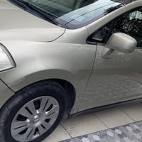 وبركاته سياره نيسان فيرسا  ياباني  مصبوغة حزام  جماليه  محرك 1800  تبر...