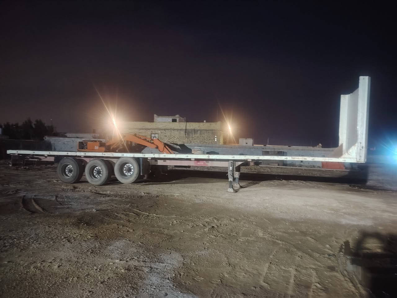 عربه شمتز دناكير مربع بيبي تخم تاير عنوان عماره سعر ٣٥ مكفوله من فطر ***********////  ***********
