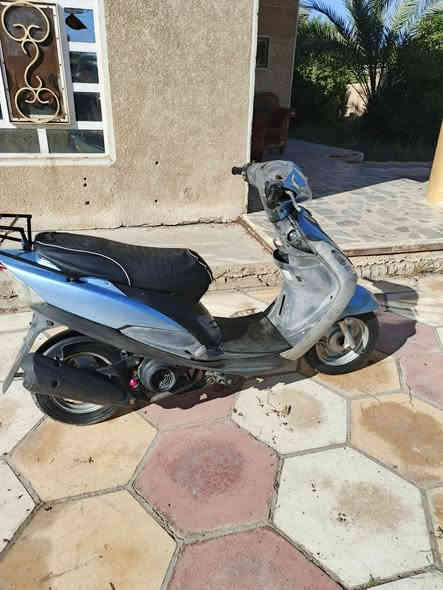 سلام عليكم للبيع ماكس منغولي 120 درجة بلاديه على  وضع شركة سلف وهندر كهربائيات كلها شغاله جاهزة من كلشي كيج بانزين شغال كيج سرعه شغال  
مكاني بغداد التاجي يم جسر مصابيح السعر 500 وبيه مجال ***********
