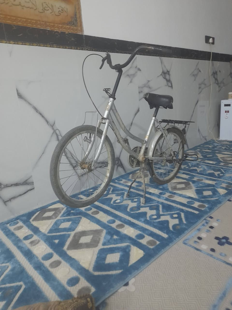 السلام عليكم بايسكل حجم 20 تجاري تركيب المكان نيسان شارع الطيب على هذا الرقم***********
