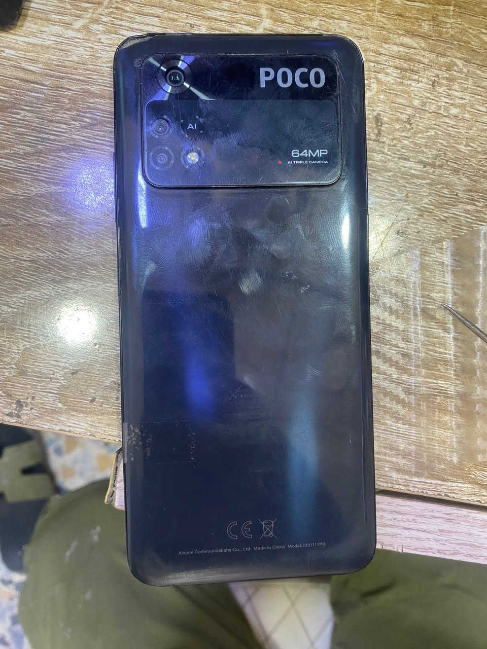 بوكو m4 pro تلفون مبدل شاشة فقط وبيها فطر بل شاشة ما مبين لا مأثر لمس ولا شي وناسي الرمز مالتة ي ١٠ آلاف يفتحوه شحن يطول تقريبا ٧ ساعات لون إسمنتي كامرات حلوه البصمة شغالة ذاكرة ٢٥٦ مكاني بغداد الدورة السعر ٧٠ وبي مجال للطيبين ***********
