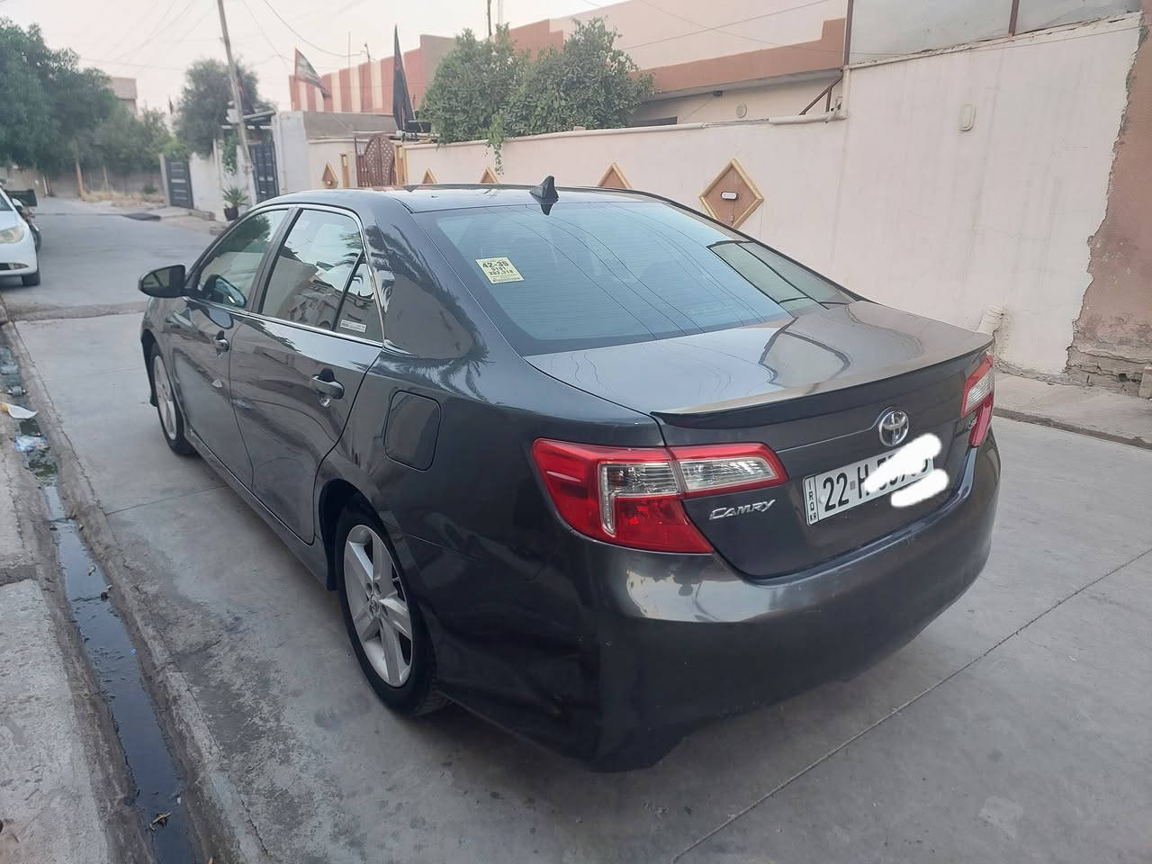 للبيع كامري موديل ١٢ امريكي بدون صبغ او ضرر موصفات se بيه كوبون بنزين رقم وسنويه جديد سعر ١٢٥ بيه مجال مكان سياره كركوك ***********
