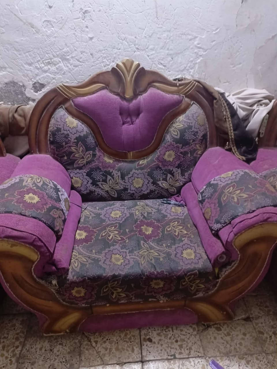 تخم ملكي 10قطع الاستفسار خاص ***********
