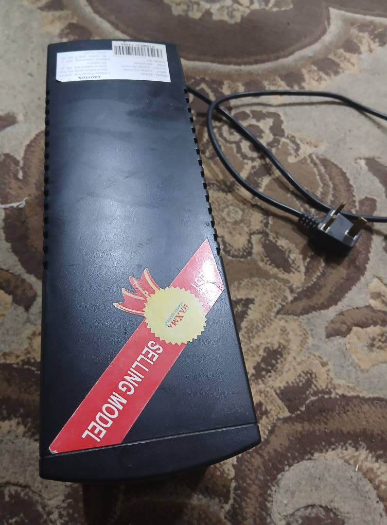 ups
مستعمل قليل بس البطارية تعبانة 
 شغال كلشي ما بي  قيم و اخذ


**إذا كنت صاحب هذا الإعلان وتريد حذفه لأي سبب، رجاءا أرسل رسالة إلى الدعم الفني**