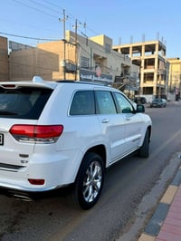 جراند شيروكي سومت • ٢٠٢٠ • مشي ٩٠٠٠٠