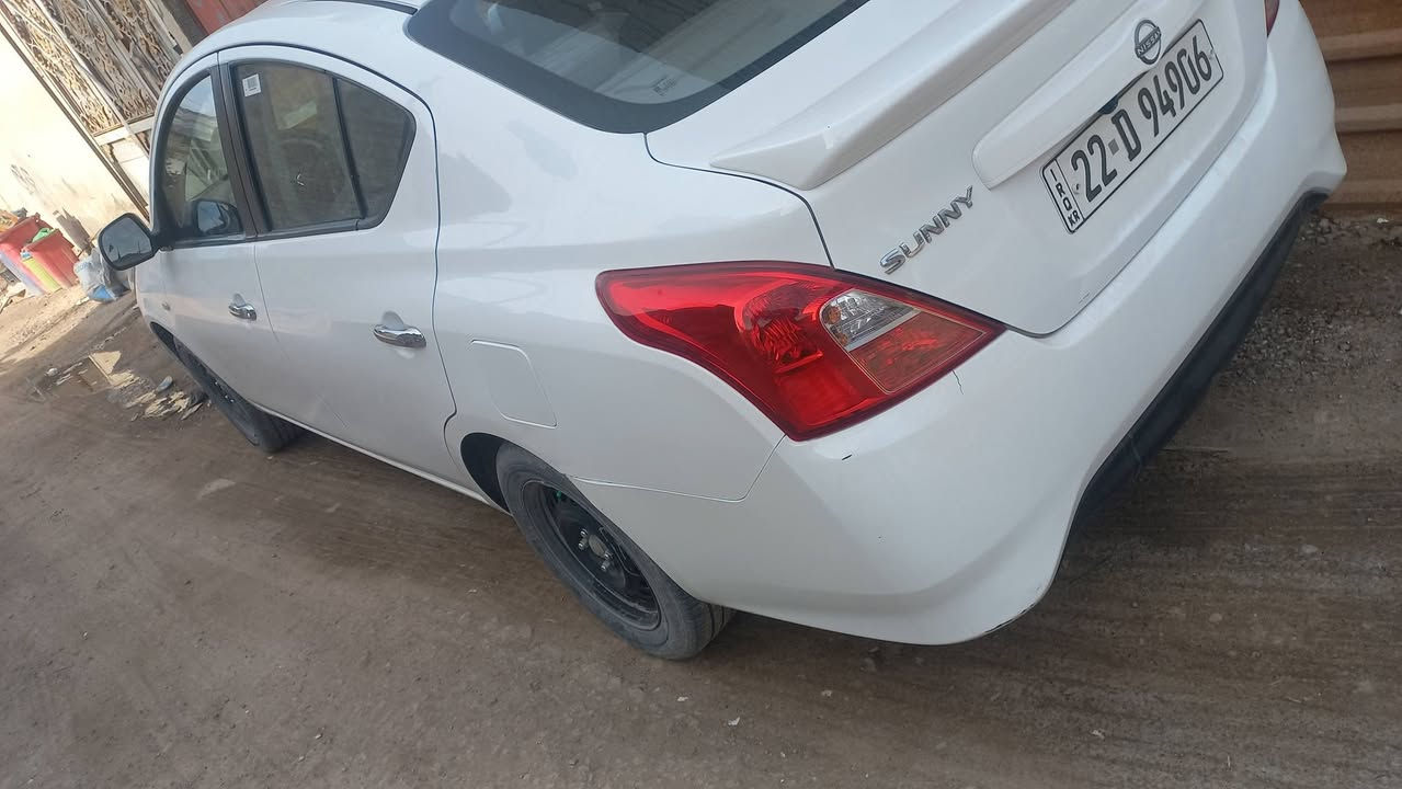 نيسان سني مديل هندي ام البليله الزركه 2024 سياره كفله ما عده زلوق بل دعاميه سياره ماشيه 40 الف البصره الجزيره قرب جسر خلد السعر  22 بيهي مجال حك الجيه  السياره  احله من الصوره نضيفه ***********
