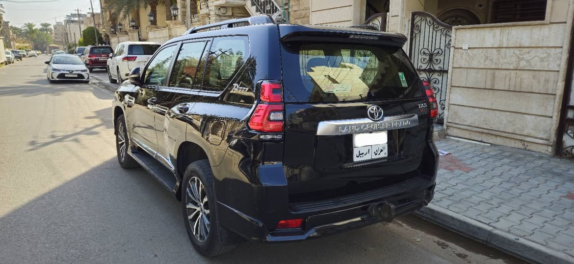 برادو 2022 سبعينية للبيع 
محرك 6 سلندر ، مواصفات مميزه
ويل كب نيكل واسود
كشنات قرميدي
شباك بجم نيكل
وباقي مواصفات البرادو المعروفه
مكفولة من البارد والصبغ

ماشية 65 الف
وكالة سردار رقم اربيل
السعر 45 الف

***********
