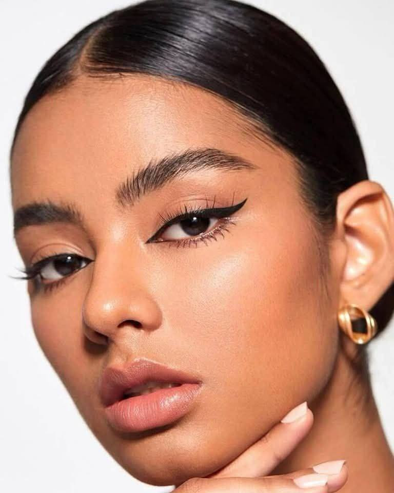 توصيل مجاني 🔥 اليوم فقط لكل المحافظات 
SHEGLAM🤍✨
ايلاينر شيكلام طرفين الاصدار الجديد
يكون طرفين
طرف فرشة دقيقة الرسم رفيعه 
والطرف الثاني تكون عريضه لتحديد الرسمه🤍

السعر 6


**إذا كنت صاحب هذا الإعلان وتريد حذفه لأي سبب، رجاءا أرسل رسالة إلى الدعم الفني**