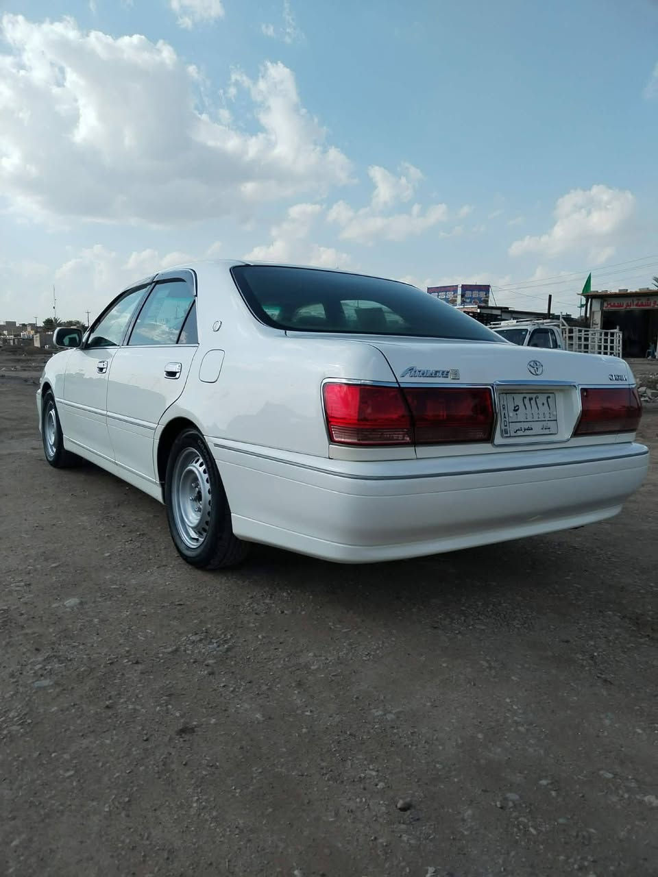 سلام عليكم سياره ملكه البيع فول مواصفات مكفوله سعر 140 اني مكلف بلنشر هذا رقم صاحبه ***********
