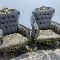كراسي ملكي عدد  ثنين خشب زان اخو الجديد ب٢٠٠ قفل07724278764