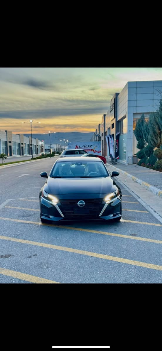 ‎‏﷽

***********

‎$149   تلكة هيج النظافة بهيج السعر بلاش بلاش
‎نظافة السيارة ١٠٠/١٠٠

‎❇️ ❇️
‎سيارة  كلـش كلش  جديدة لوك 
‎ونظيفة  وحلوة وكل كل جسمها بشرط✔️
🚘
2025 𝐍𝐈𝐒𝐒𝐀𝐍-. ALTIMA

نيسان التيما موديل : 2025

‎سيارة  كلـش كلش  جديدة لوك 
‎ونظيفة  وحلوة وكل كل جسمها بشرط✔️
‎بدون صبغ
بدون تبديل
‎اللون : اسود
‎حجم المحرك : 2.5L ( 4,سلندر )
‎مكينة مرغوب
‎بدون تيربو
‎بدون فور ويل
‎بدون دواخل%

💎 ســعــر ✅ ::  الــرد تلقائي 📮

‎المواصفات :.
‎بصمة ابواب 
‎‏‎بصمة تشغيل
‎‏‎شاشة دشبول ديجيتال
car play
gps
‎‏‎كاميرا
‎رادار 360
‎اوتو ستارات : 𝐀𝐔𝐓𝐎 𝐒𝐓𝐀𝐑𝐃
‎اوتو ستوب : 𝐀𝐔𝐓𝐎 𝐒𝐓𝐎𝐏 
‎رادار امامي (تحديد مسار)
‎‏‎رادار جانبي (نقاط عمياء)
‎‏‎رادار خلفي (التحذير من الاصطدام)
‎‏‎حساسات جانبي 
‎‏‎حساسات خلفي 
‎نظام : 𝐀𝐔𝐓𝐎 
‎نظام :  𝐄𝐂𝐎
‎نظام : 𝐒𝐏𝐎𝐑𝐓
‎نظام :𝐒𝐇𝐎𝐖
‎تحكيمات ستيرين
‎لايتات 𝐋𝐄𝐃 لید زينون بيلادي
‎بكلايتات 𝐋𝐄𝐃 لید بيلادى 
‎ويل كروم

مكان السيارة سليمانية

السيارة بدون رقم
‎يترقم فقط شيمالي

السع بلاش بلاش $149

رقم صاحب سيارة
***********
‎ ‏ ‏‎‏
‎ السليمانية, العراق
