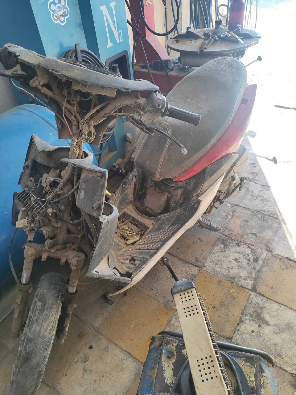 دراجه اف اس صيني عاطله بدون اوراق السعر 75 وهاذ رقمي ***********
