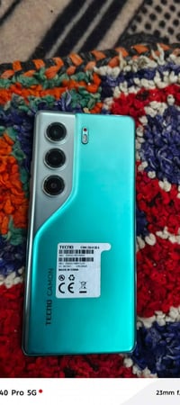 موبايل للبيع صار له شهر مستعمل جديد بالكرتون السعر 350 شرط كرتونه والش...