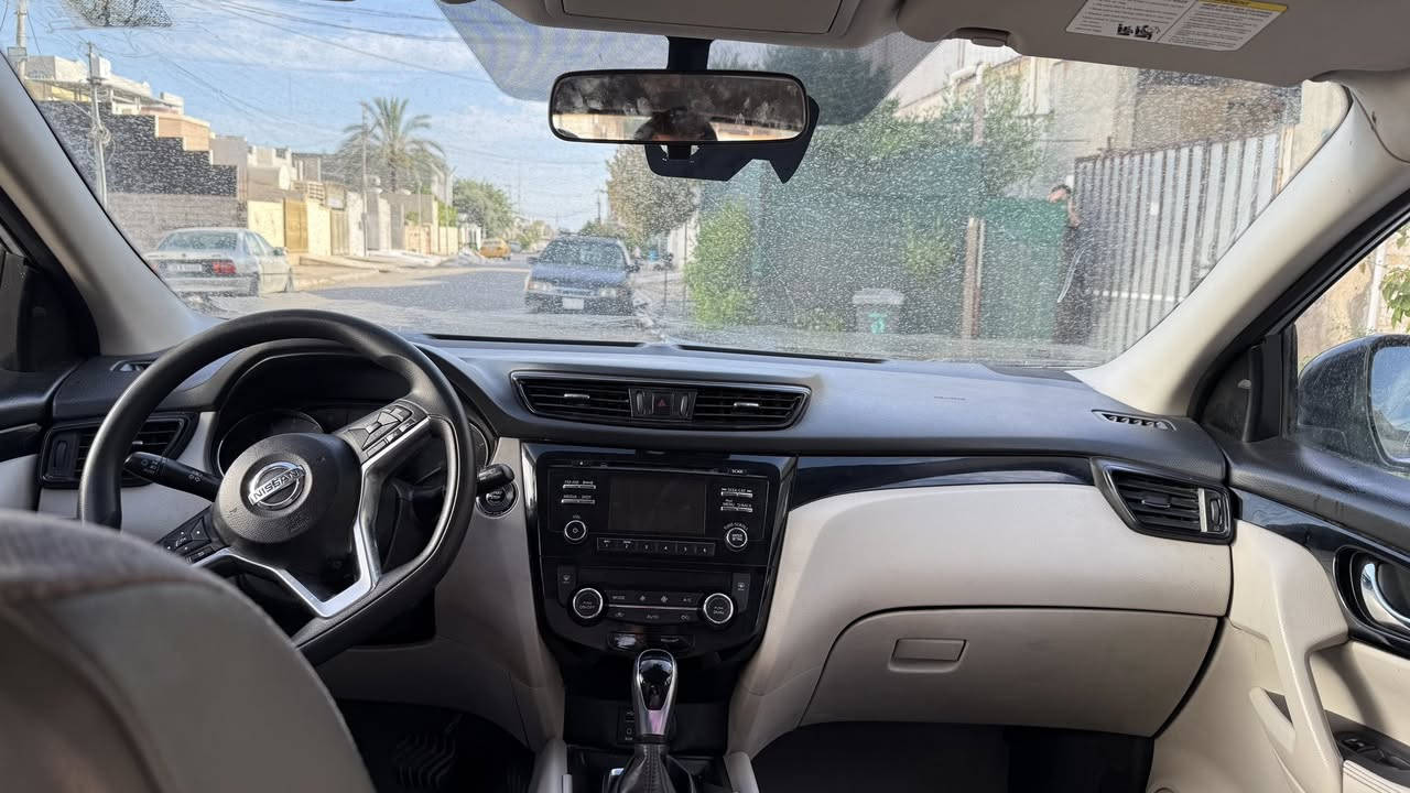 نيسان روج وارد امريكي 2018SV محرك 2500 لون رصاصي

رقم كركوك

بصمات رادارات كل السياره كامرات جانبيه كشنات كهرباء جنطه كهرباء  ايكو تدفئه ستيرن 

ماشيه85كم 

بيه 5قطع

رقم شاصي JN1BJ1CR2JW282603

مكان كركوك السعر 135$وبيه مجال.                                                 رقم الهاتف ***********
