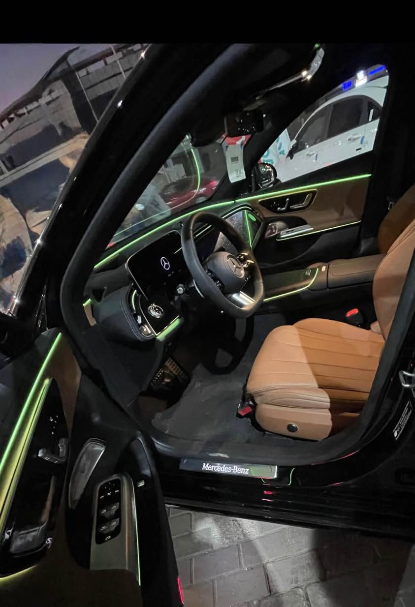 E200 - 2025
20,000 km 
Fully loaded 
Protection 
رخصة سنه 
All fabric الشيخ زايد, الجيزة


**إذا كنت صاحب هذا الإعلان وتريد حذفه لأي سبب، رجاءا أرسل رسالة إلى الدعم الفني**