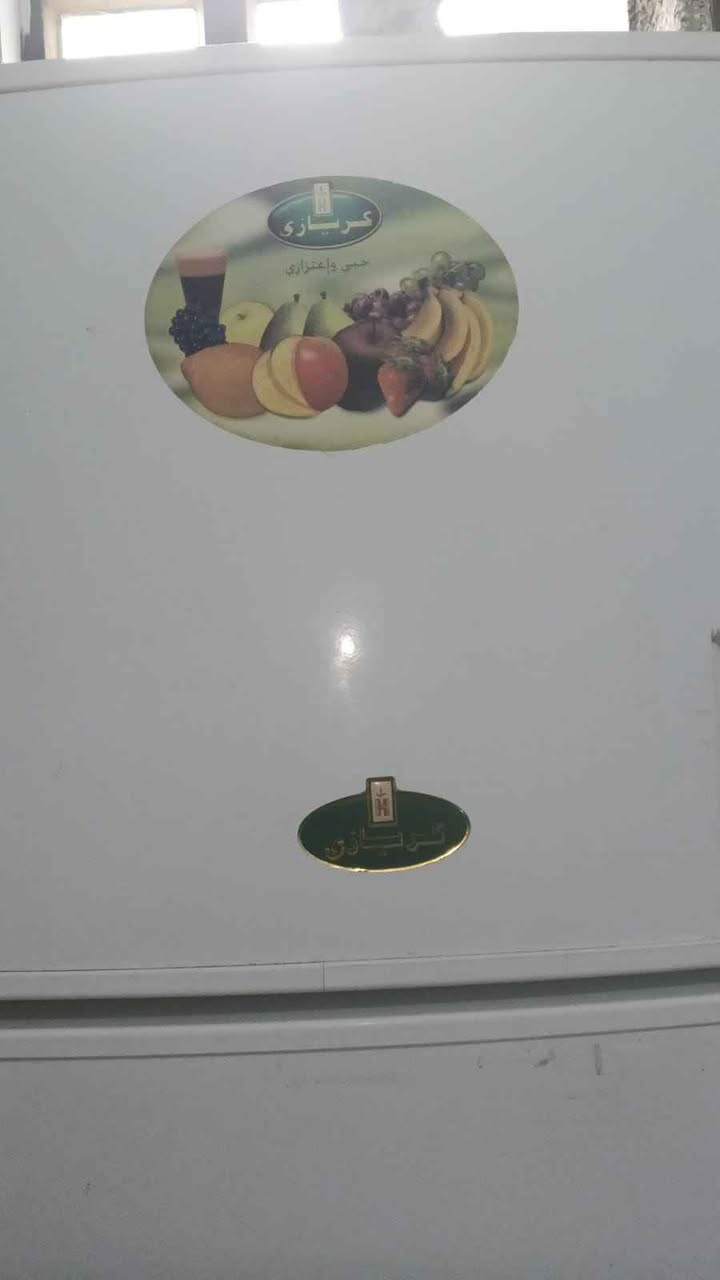 السلام عليكم ثلاجة كريازي حجم كبير نضيفه ومابيها كل شخط واخت الجديده وبيها مجال قليل النجف, العراق


**إذا كنت صاحب هذا الإعلان وتريد حذفه لأي سبب، رجاءا أرسل رسالة إلى الدعم الفني**