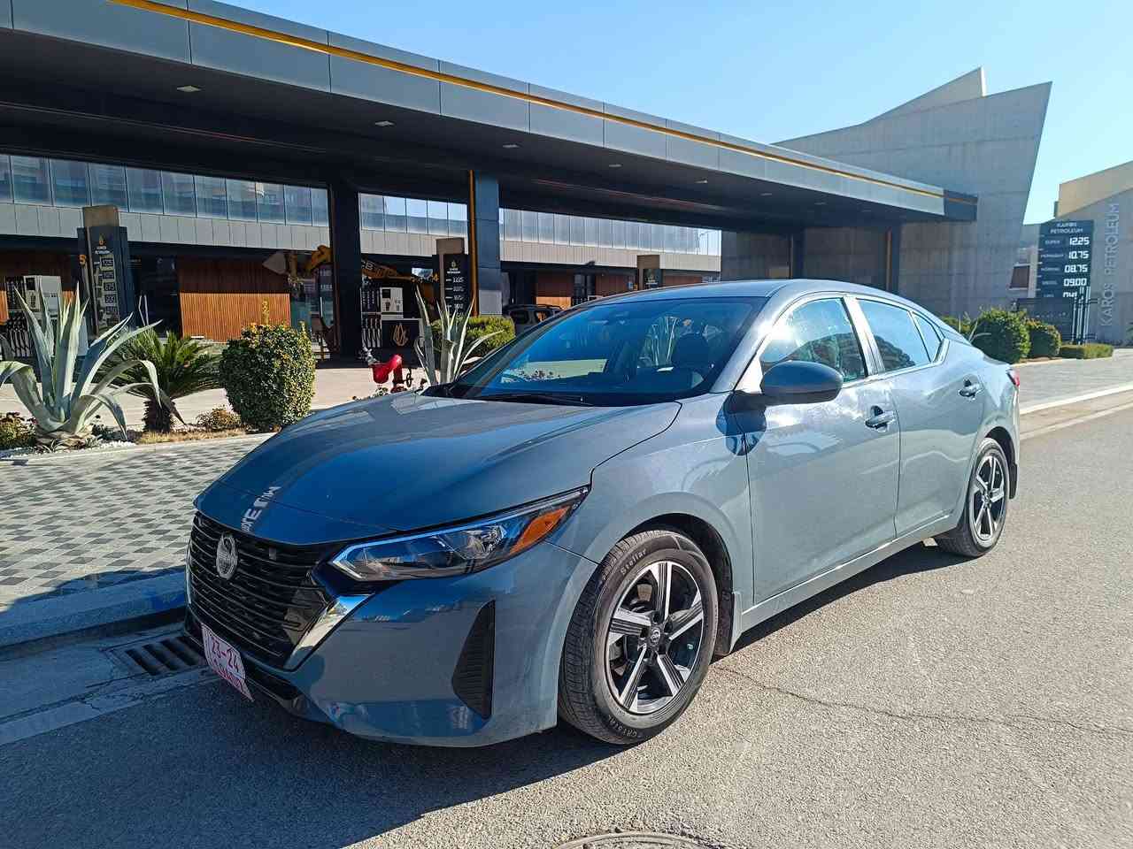 Nissan sentra 2024 sv
ره نگ : چيمه نتويى 
بوياخ : ته نها دوسيه ى لاى سائق
كاميرا
هيلى شه قام
رادار ( پيشه وه )
        ( پشته وه)
        ( لاكان )
حاسه
به سمه 
گيچ الكترونى 
سوكان ڤوليوم 
تسپيت سوره
بلوتوث
Eco
Aux
ژماره كاتى يه و نه شكينراوه

نرخ ١٤٩$
***********
