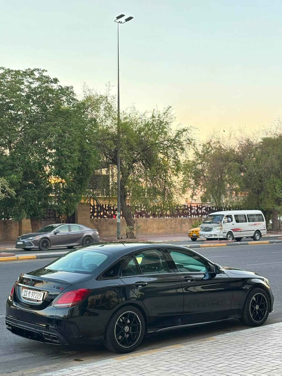 مارسدس c300 2019 وارد امريكي.
صور حادثة موجوده بأخر الصور.
حادثهة كلش بسيط مثل ما مبين.
عليها كت كامل اضافات داخل محدث 2021.
فول مواصفات معروفة مواصفاتهة. فورماتيك
ماشية ( 100km الف) فقط.
سيارة مابيهة كل نقص. صدر جديد..

الموقع بغداد زيونة.
رقم بغداد تحويل مباشر.
السعر (21,500$) فقط.

للاستفسار اكثر الاتصال او مراسلة واتساب:-

***********
