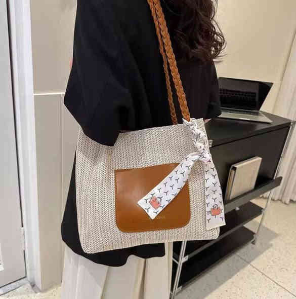 حقيبة توت باگ مع جلد  كوالتي عالي موديل كوري نازك  جدآ 🥺❤️

حجم كبير ملائم للموظفات وللاستخدام اليومي وللطالبات والماميات    
القياس 34X25Cm
السعر 10
العنوان //
كربلاء طويريج
نهاية سوق النساء بالفرع
مقابل ابو مصطفى الفرع القديم
*********** واتساب
***********
يتوفر توصيل جميع المحافظات 5000
بغداد 5000
كربلاء 3000
طويريج مجاني
قناة التلكرام https://t.me/rapunzel02013
