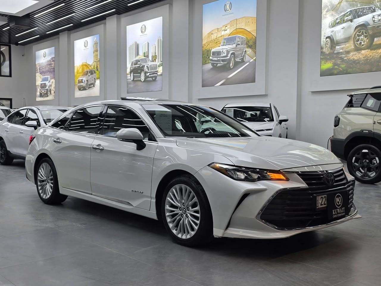 • افالون XLE
• الموديل: 2020
• المسافة المقطوعة (العداد): 97700 كم
• المحرك: 3.5 لتر
• عدد الأسطوانات: 6 سلندر
• شركة: #KUWAITCARS 
• أرقام الاتصال:
• ***********
• ***********
