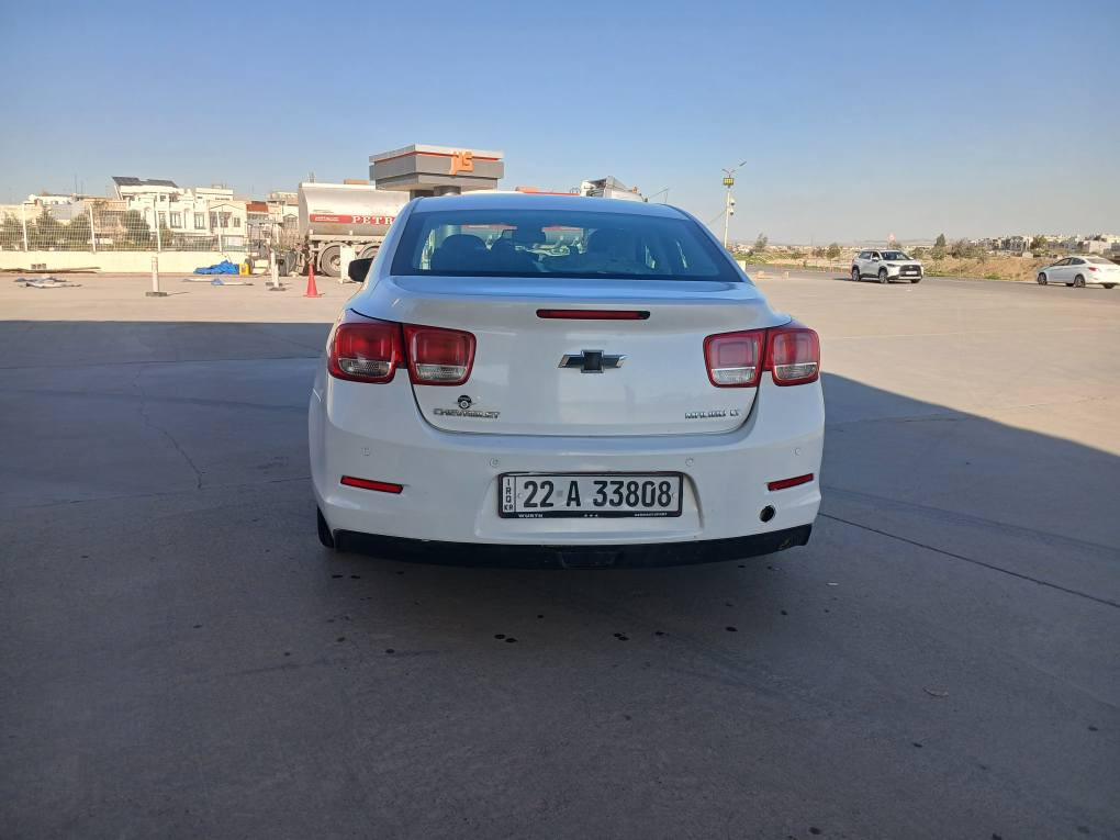 شۆفرلێت مالیبۆ ٢٠١٤ خەلیجی مەکینە ٢٤ سەیارەکی زۆر زۆر خاوینە بێ مەسروفە مواسەفات LT یە کوشین جلدە ناو زەردە کامیرەیە حەساسە گێر و مەکینە و کارەبایی هەموو بەشەرت چرکەی نیە سەیارەکی زۆر جوان بێ مەسروفە سیستەم غازەکی ئیتالی لەسەرە تەبرید سارد و گەرم بەشەرت سەیارەکە هەردوو سەفحەی سبوغە پێش و پشت کەپسە بێ ئێرباگ بێ داخلێ بۆ زانیاری زیاتر *********** أربيل, العراق
