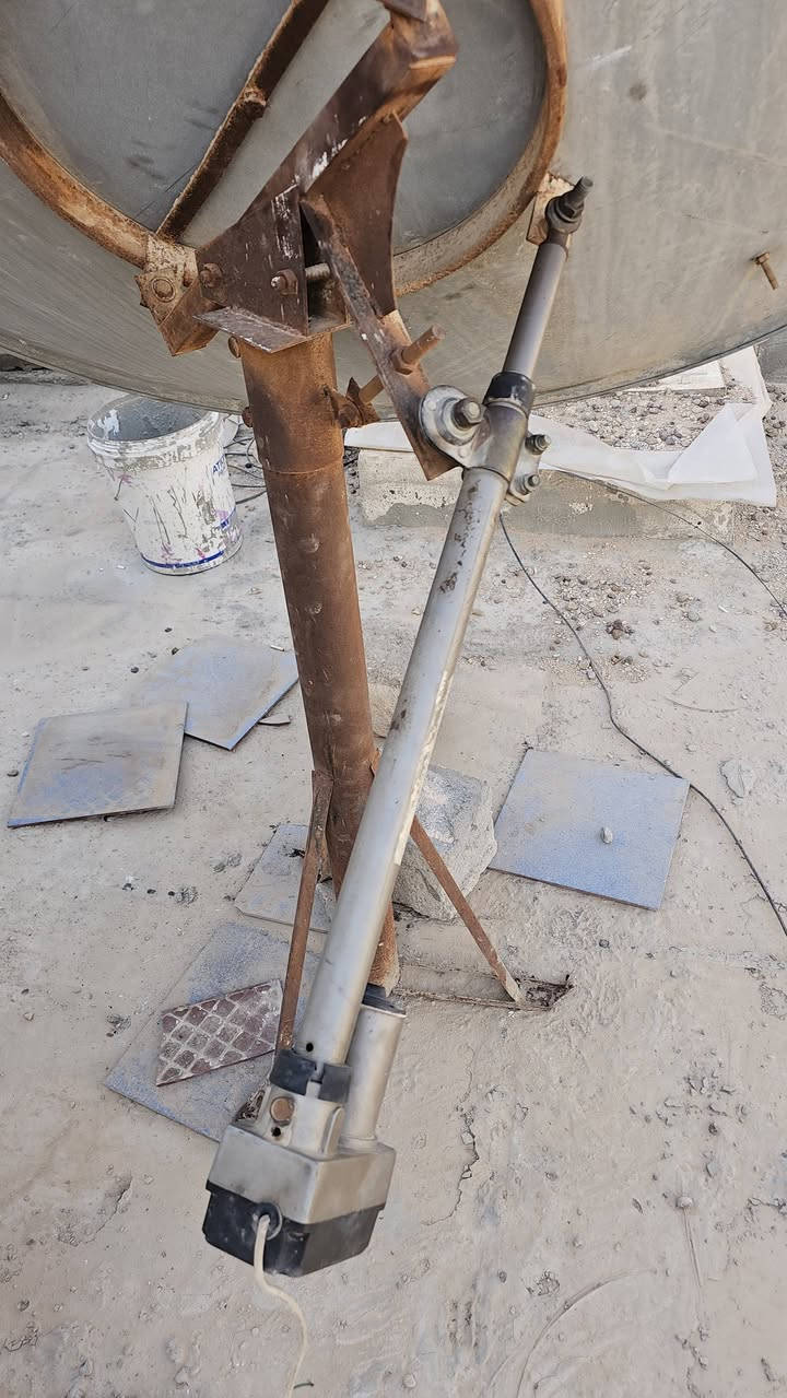 للبيع صحن 
الحجم 145 الي 150 
ماطور +موجه 
خلي سعرك وتدلل بس بدون كسران بمايرضي الله 
مكاني كربلاء


**إذا كنت صاحب هذا الإعلان وتريد حذفه لأي سبب، رجاءا أرسل رسالة إلى الدعم الفني**